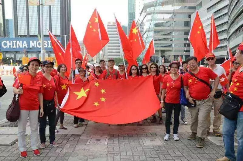 暗夜行驶者