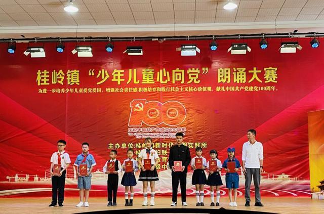 多囊卵巢会导致女性不孕吗？想要 怀孕怎么备孕？游戏画面